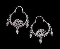 Sofic S. Earrings 3 Sisarike silver